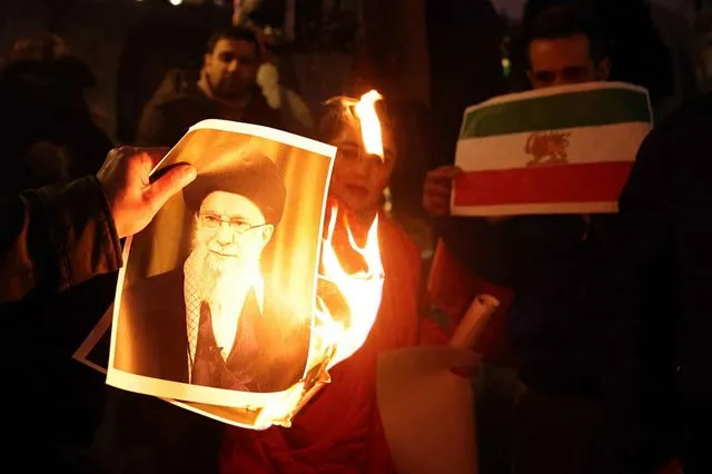 Το Ιράν μας θυμίζει τι σημαίνει ελευθερία