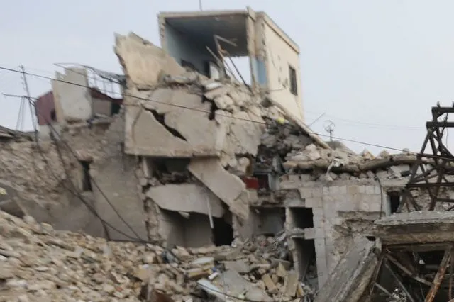 Βρετανία και Γαλλία βομβάρδισαν αποθήκη όπλων του ISIS στη Συρία