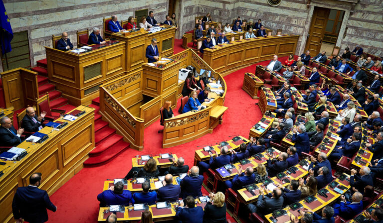 Αναθεώρηση του Συντάγματος: Τέλος της μονιμότητας στο Δημόσιο – Ποιες ακόμη αλλαγές είναι στην ατζέντα