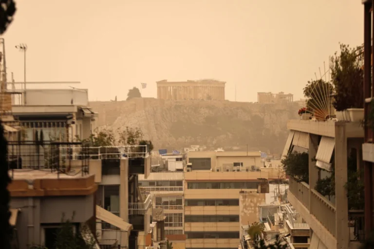 Αφρικανική σκόνη: Το μεγαλύτερο λάθος που κάνουν οι κάτοχοι αυτοκινήτων