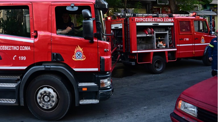 Άμεση η κινητοποίηση για τη διαρροή προπανίου σε φαρμακοβιομηχανία στο Κρυονέρι