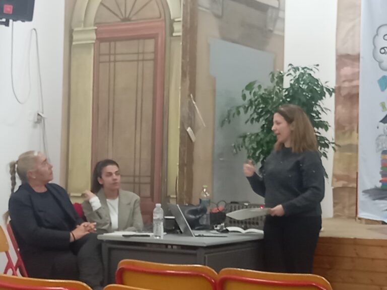 Εκδήλωση για την Ενδοοικογενειακή Βία στο Δημοτικό Σχολειο Τύμβου Μαραθώνος