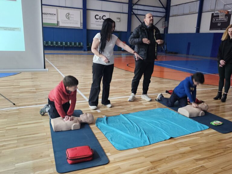 Γ’ Τάξη Λυκείου Μαραθώνα: Τετράωρο Σεμινάριο Βασικής Υποστήριξης Ζωής