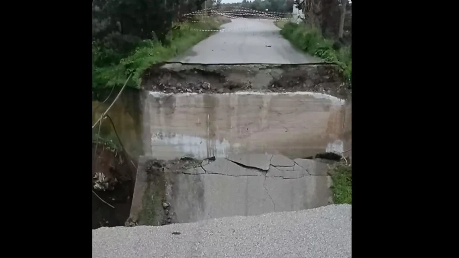 Κατολισθήσεις και υπερχειλίσεις ποταμών από την Κακοκαιρία – Καταστροφές σε Πελοπόννησο και Κρήτη