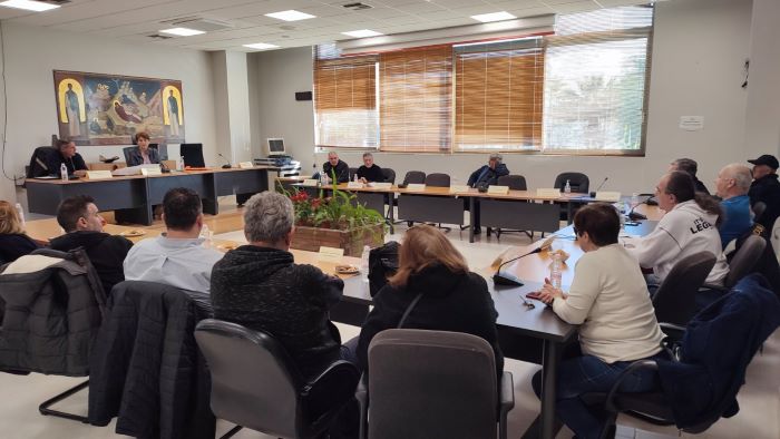 Δημαρχείο Ραφήνας: Συνάντηση εργασίας με τους ιδιοκτήτες ακινήτων της χερσαίας ζώνης του Λιμένα Ραφήνας