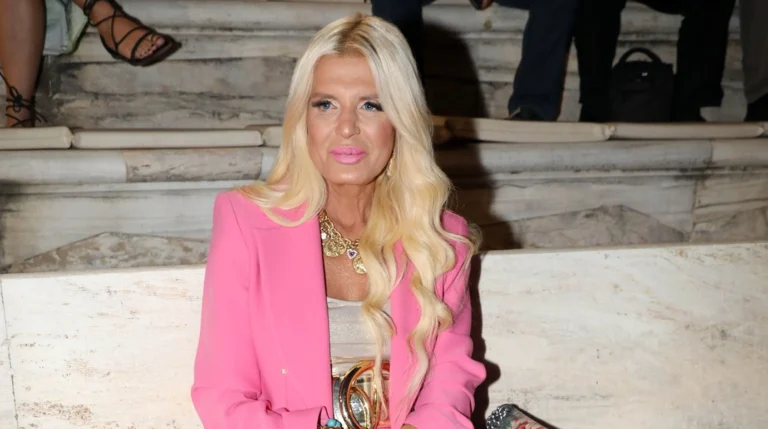 Θρίλερ στο σπίτι της Μαρίνας Σταυράκη στη Γλυφάδα – Ληστές την απείλησαν με μαχαίρι