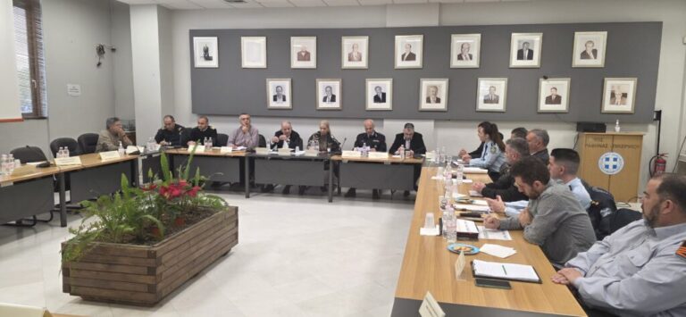 Δημαρχείο Ραφήνας: Συνάντηση Δημοτικής Αρχής με στελέχη ΕΛΑΣ και Λιμενικού Σώματος – Τι συζητήθηκε