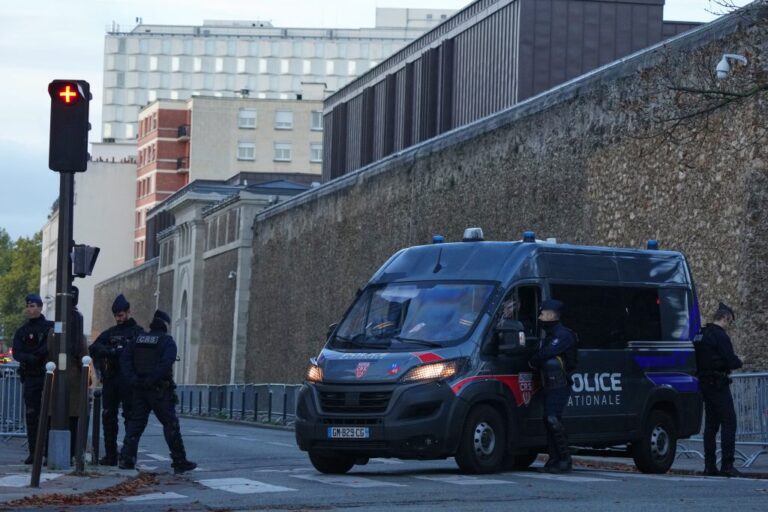 Γαλλία: πατέρας κρατούσε φυλακισμένο σε φορτηγάκι το 9χρονο παιδί του για έναν χρόνο