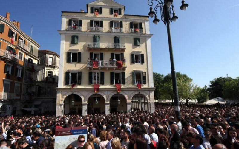 Στο… παρά πέντε η αναθέρμανση της αγοράς ενόψει Πάσχα