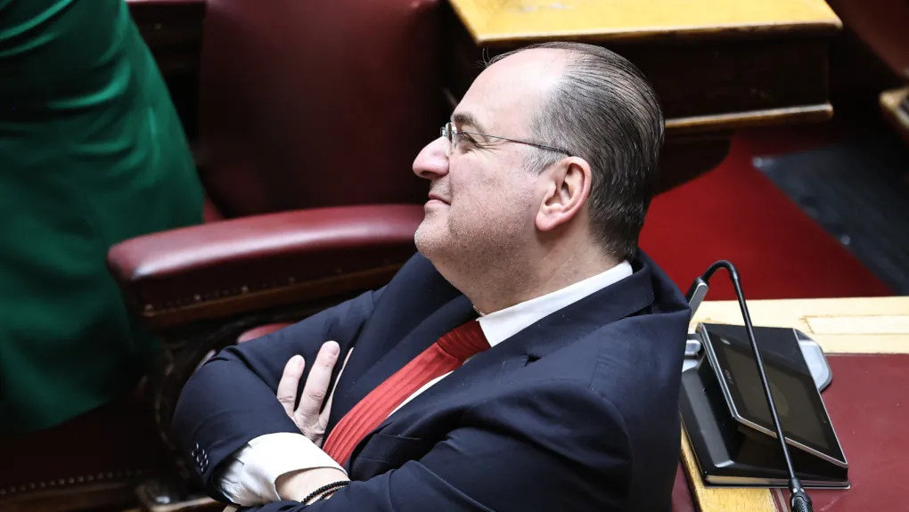 Υφυπουργός Μακάριος Λαζαρίδης: Ζητάει συγνώμη για τον διορισμό του και θέλει να επιστρέψει τα λεφτά με τόκο!