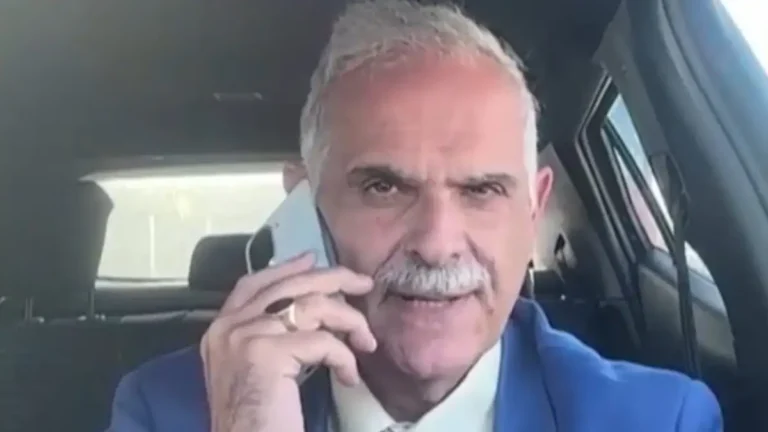 «Εσύ είσαι ο γιος του Ρουσσόπουλου;»: Άγρια επίθεση κουκουλοφόρων στα Εξάρχεια – Σοβαρά τραυματισμένος ο γιος του γνωστού ποινικολόγου