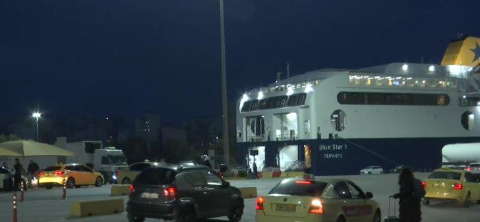 Συνεχίζεται η επιστροφή των εκδρομέων του Πάσχα – 12 πλοία καταπλέουν σήμερα στο λιμάνι της Ραφήνας