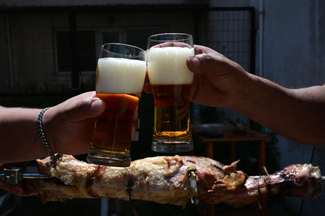 Οικογενειακά Πασχαλινά τραπέζια: Οδηγός… επιβίωσης!