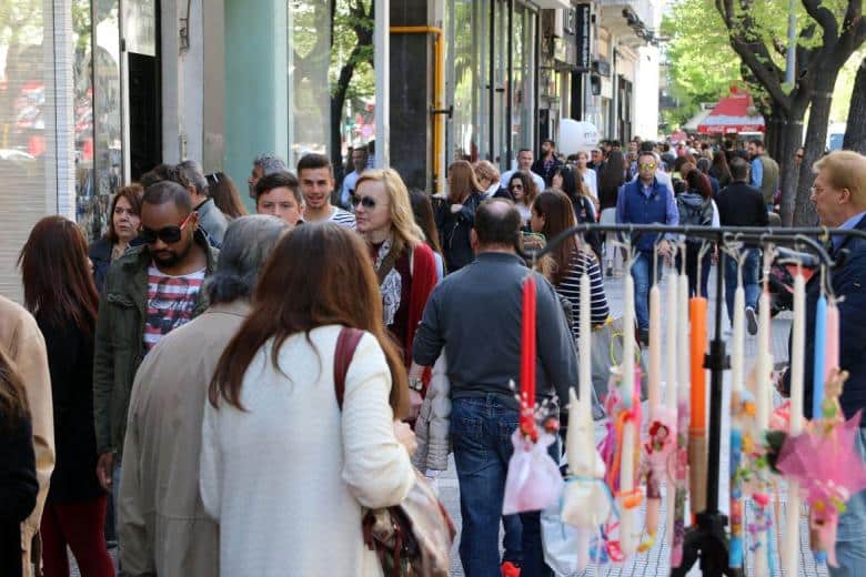 Επίσημη αργία και η Δευτέρα του Πάσχα – Από πότε επανέρχεται η κανονικότητα στην Αγορά