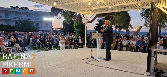 Μάκης Βορίδης: Ο πολιτικός που πολλοί λατρεύουν να μισούν – και άλλοι τόσοι σπεύδουν να χειροκροτήσουν (φωτο- βίντεο)