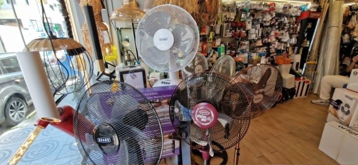 Ραφήνα: Ανεμιστήρες για μεγάλη οικονομία ρεύματος στον Γιώργο Κουλοχέρη