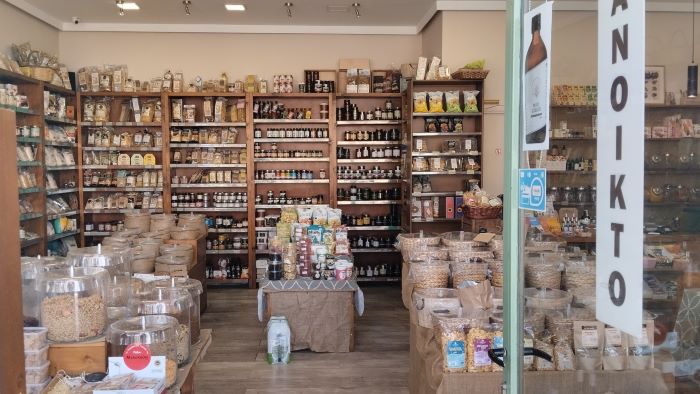 Αλλαντικά και σαλάτες που ξεχωρίζουν στην «Πανδαισία» Πικερμίου