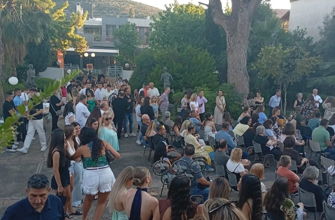 Τελετή αποφοίτησης λυκείου Μαραθώνα στο Μουσείο Μαραθωνίου Δρόμου
