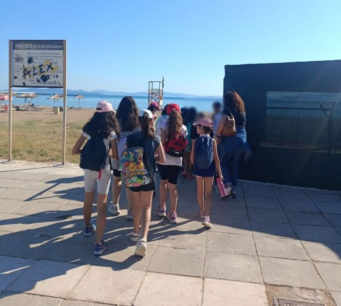 Μαθητές του 1ου Δημοτικού Σχολείου Πικερμίου ένωσαν τις δυνάμεις τους για μια καθαρότερη παραλία στη Ραφήνα