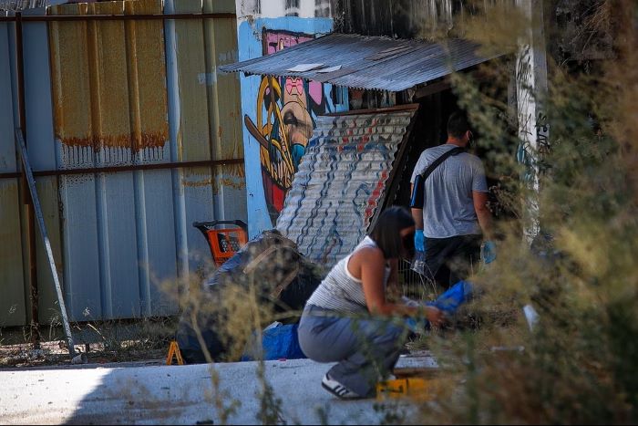 Θρίλερ στην Κυψέλη: Σε μικρόσωμη γυναίκα ανήκει η σορός που βρέθηκε μέσα σε βαλίτσα