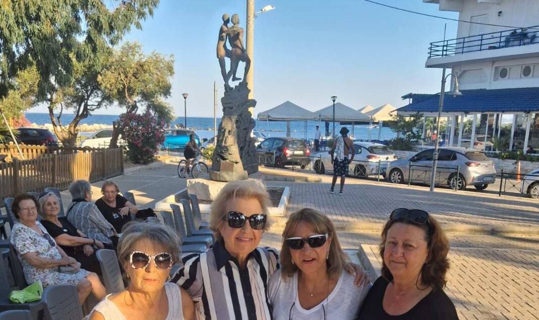 Εκδήλωση με Παραδοσιακούς Χορούς από τον Σύλλογο ΤΥΜΒΟΣ Παραλία Μαραθώνα