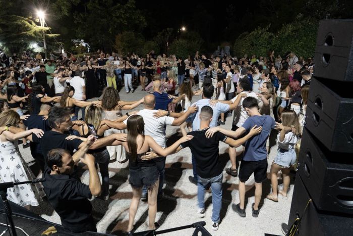 Δήμος Παλλήνης: Με μεγάλη συμμετοχή κόσμου πραγματοποιήθηκαν οι καλοκαιρινές πολιτιστικές εκδηλώσεις των συλλόγων