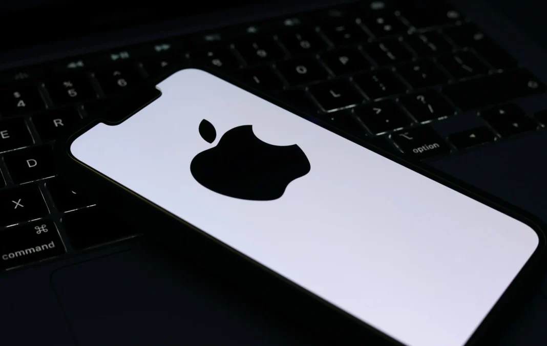 Αγωγή της Apple κατά της OpenAI – Ισχυρισμοί ότι κλάπηκαν εμπορικά μυστικά
