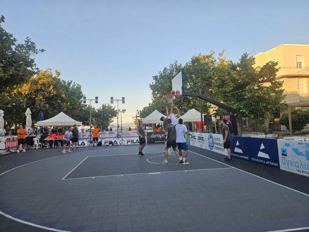 Η Ραφήνα ζει στους ρυθμούς του FIBA 3×3 – Εικόνες και βίντεο από τη δεύτερη ημέρα της διοργάνωσης