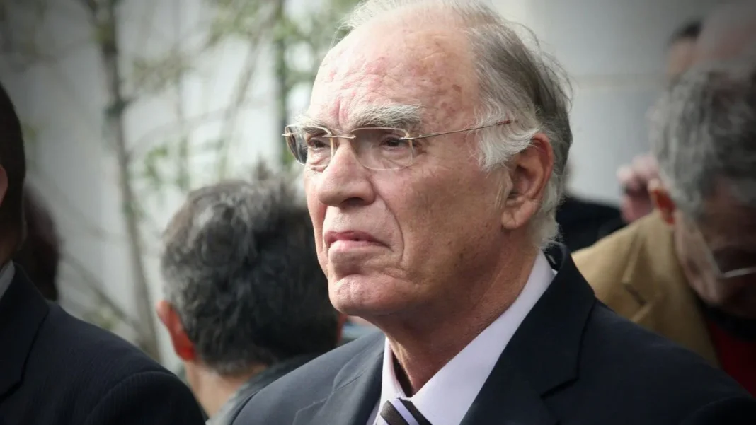 Πέθανε ο Βασίλης Λεβέντης σε ηλικία 75 ετών