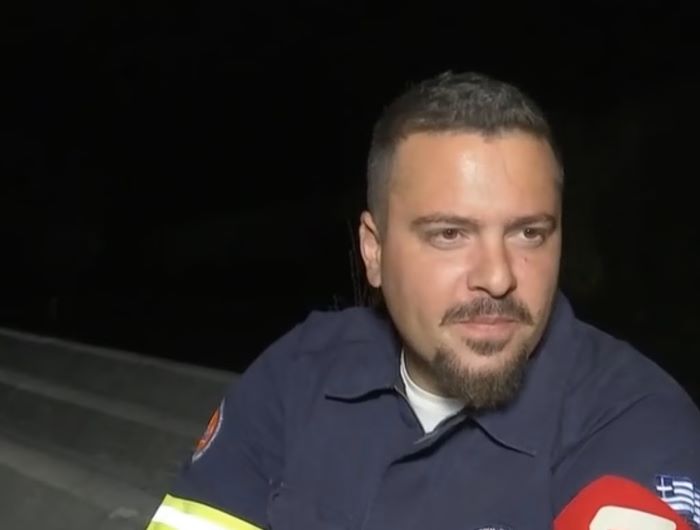 Φωτιά στη Βοιωτία: Εθελοντής έσωζε ξένα σπίτια, ενώ το δικό του γινόταν στάχτη