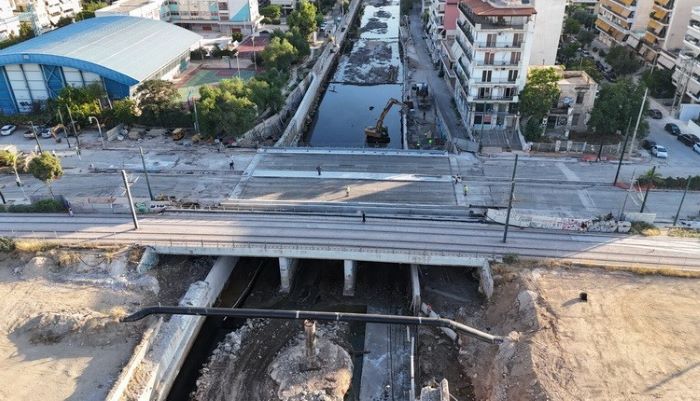 Καλλιθέα: Στην κυκλοφορία από τη Δευτέρα η Παλαιά Λεωφόρος Ποσειδώνος- Ολοκληρώθηκαν οι εργασίες στις νέες γέφυρες του Ιλισσού