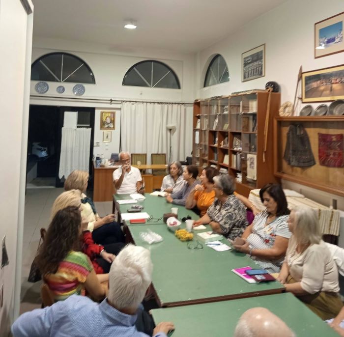 Λύκειο Ελληνίδων Ραφήνας: Πρώτη συνάντηση φιλαναγνωσίας στη νέα λυκειακή χρονιά