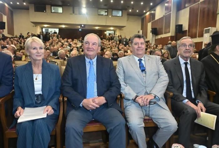 Καραμανλής και Σαμαράς: Παρεμβάσεις για τα εθνικά θέματα – Διαφορετική στάση από το Μαξίμου