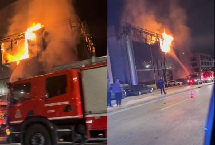 Γλυφάδα: Πυρκαγιά σε αντιπροσωπεία αυτοκινήτων – Εκκενώθηκε γειτονική πολυκατοικία