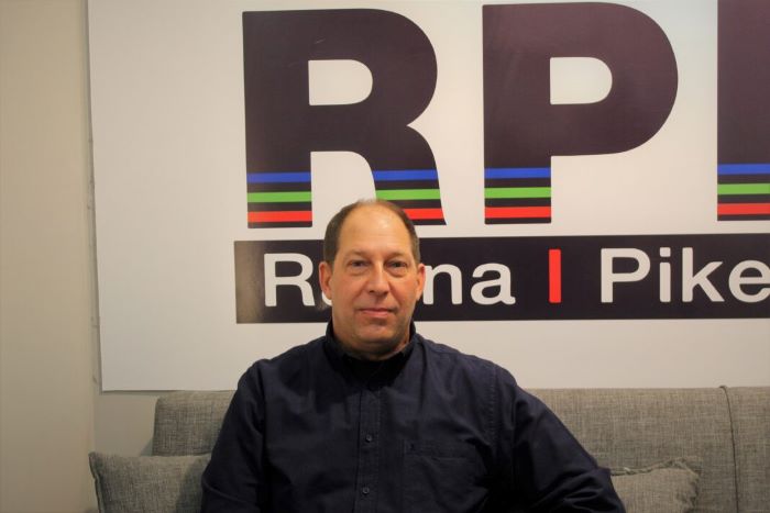 Ραφήνα: Ο Γρηγόρης Τσίρος «κρεμάει τα κλειδιά» ύστερα από μισό αιώνα δουλειάς