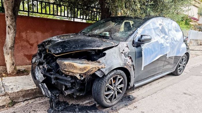 Γλυφάδα: Συνελήφθη στη Λευκάδα ο 46χρονος που κατηγορείται για εμπρησμούς σε βάρος πρώην συντρόφων του