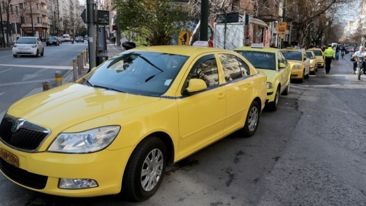 Νέα Ιωνία: 35χρονος δάγκωσε οδηγό ταξί και της έκοψε το αυτί